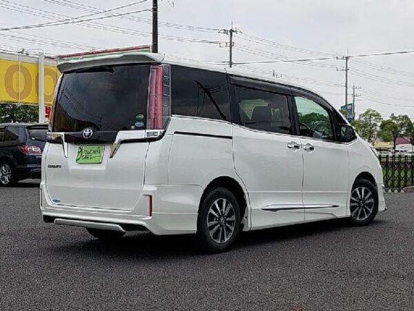 Ref:AUX-18511081 TOYOTA ESQUIRE 2017 - Image 2
