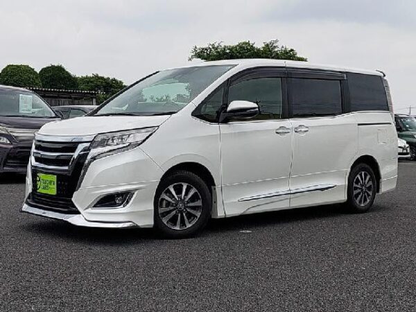 Ref:AUX-18511081 TOYOTA ESQUIRE 2017