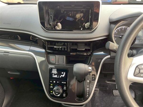 Ref:AUX-18511159 DAIHATSU MOVE 2021 - Image 13