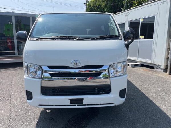 Ref:AUX-18517837 TOYOTA HIACE VAN 2016 - Image 2