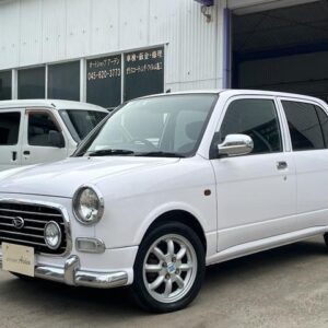 2002 Daihatsu Mira Gino white gasoline used car Japan export