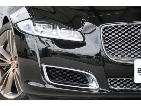 Ref:AUX-18518917 JAGUAR XJ 2016 - Image 12