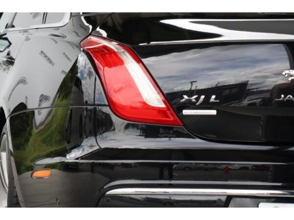 Ref:AUX-18518917 JAGUAR XJ 2016 - Image 14