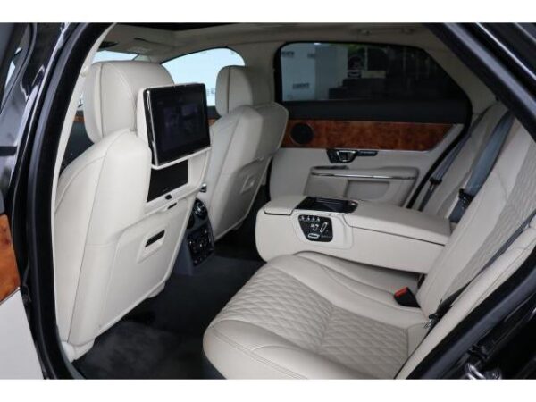 Ref:AUX-18518917 JAGUAR XJ 2016 - Image 20