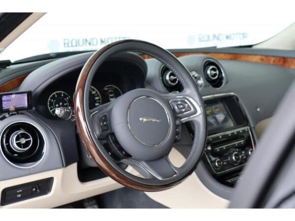 Ref:AUX-18518917 JAGUAR XJ 2016 - Image 5