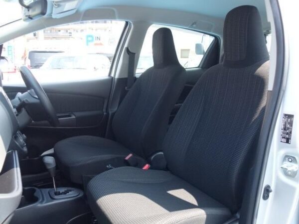 Ref:AUX-18521506 TOYOTA VITZ 2016 - Image 17