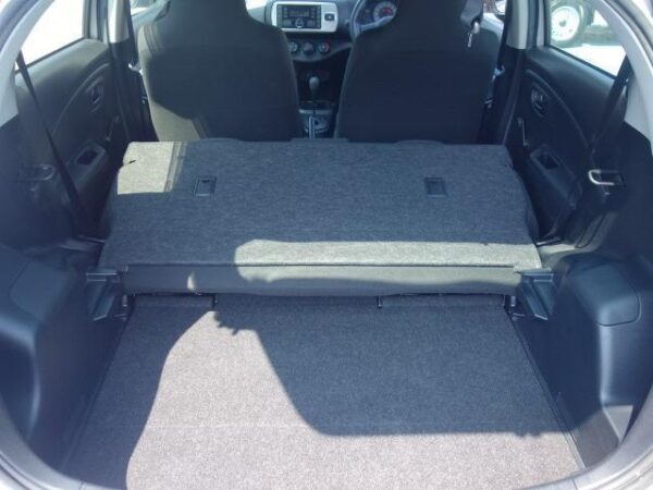 Ref:AUX-18521506 TOYOTA VITZ 2016 - Image 20