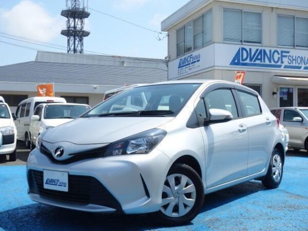 Ref:AUX-18521506 TOYOTA VITZ 2016