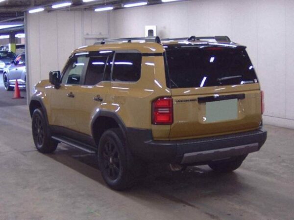 Ref:AUX-18522764 TOYOTA LAND CRUISER 250 2024 - Image 2
