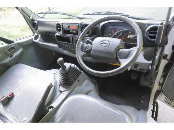 Ref:AUX-18526063 HINO DUTRO 2022 - Image 3