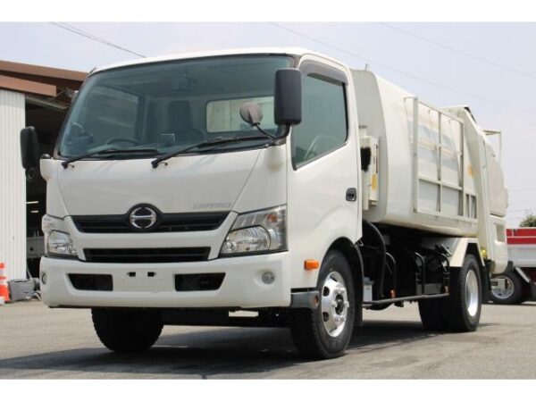 Ref:AUX-18526124 HINO DUTRO 2015