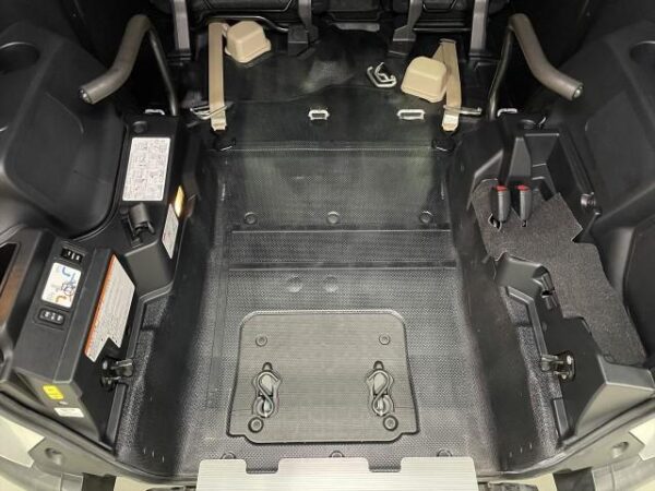 Ref:AUX-18540497 TOYOTA SIENTA 2017 - Image 12