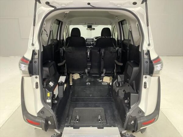 Ref:AUX-18540497 TOYOTA SIENTA 2017 - Image 13