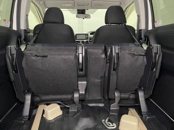Ref:AUX-18540497 TOYOTA SIENTA 2017 - Image 14