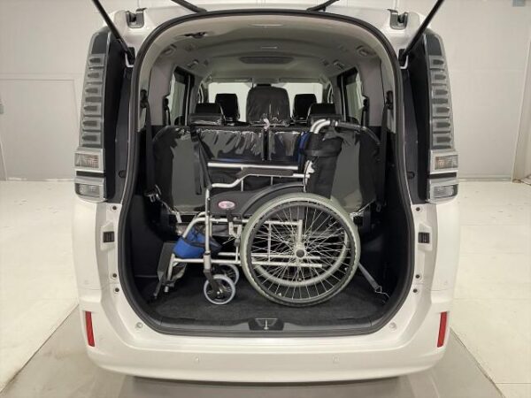 Ref:AUX-18540498 TOYOTA VOXY 2020 - Image 7