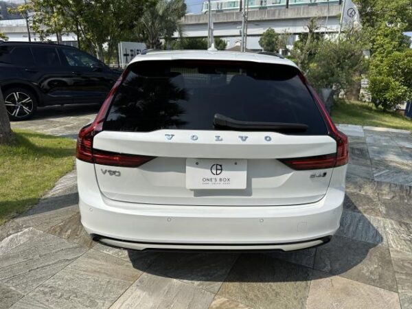 Ref:AUX-18547577 VOLVO V90 2021 - Image 16