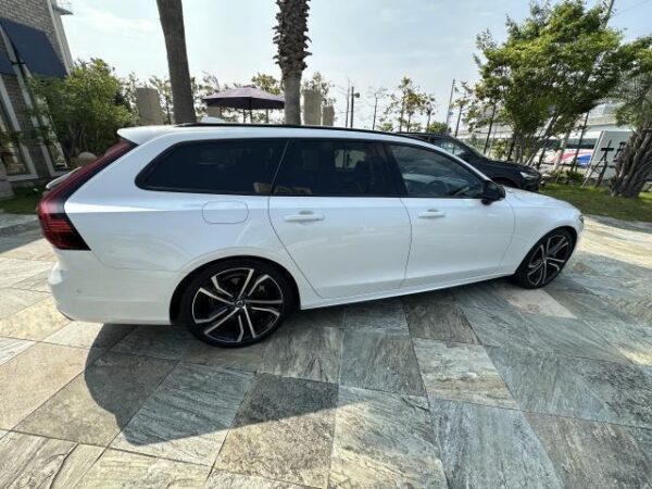 Ref:AUX-18547577 VOLVO V90 2021 - Image 18