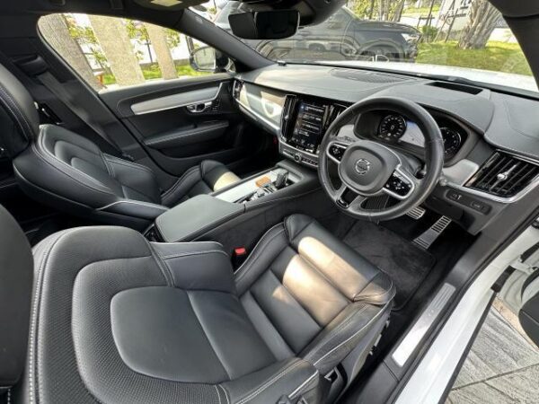 Ref:AUX-18547577 VOLVO V90 2021 - Image 9