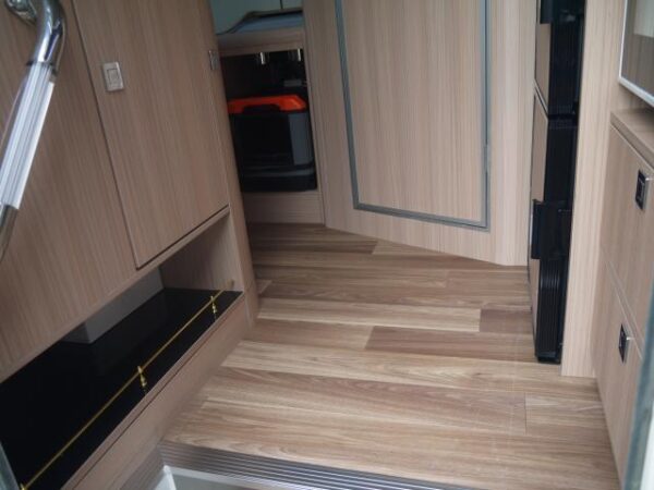 Ref:AUX-18551019 TOYOTA CAMROAD 2024 - Image 11