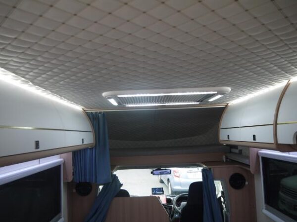 Ref:AUX-18551019 TOYOTA CAMROAD 2024 - Image 14