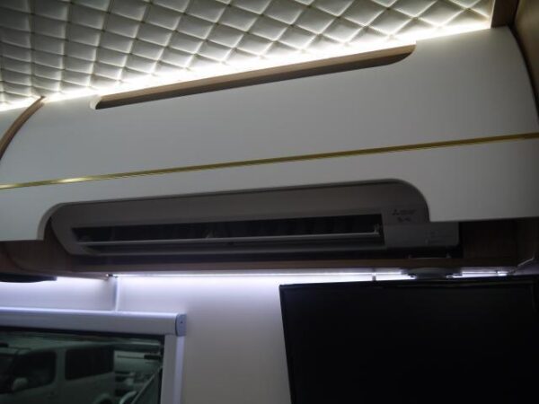 Ref:AUX-18551019 TOYOTA CAMROAD 2024 - Image 16