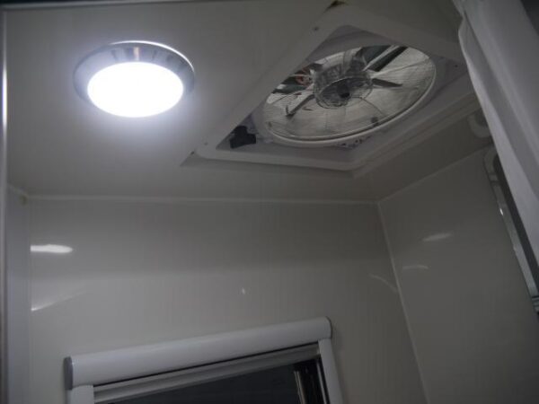 Ref:AUX-18551019 TOYOTA CAMROAD 2024 - Image 20