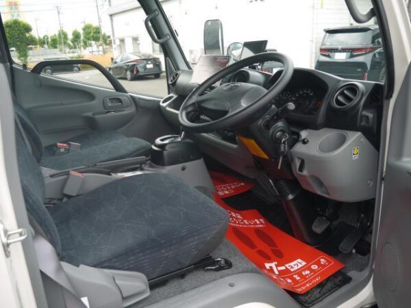 Ref:AUX-18551019 TOYOTA CAMROAD 2024 - Image 3