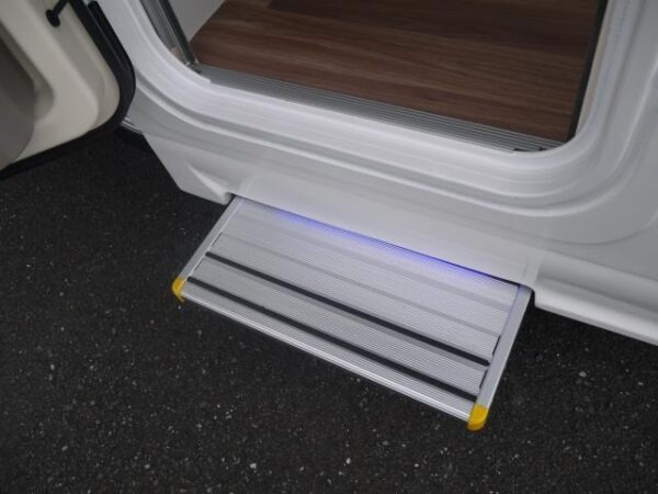Ref:AUX-18551019 TOYOTA CAMROAD 2024 - Image 10