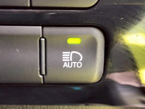 Ref:AUX-18551325 TOYOTA PRIUS 2016 - Image 13