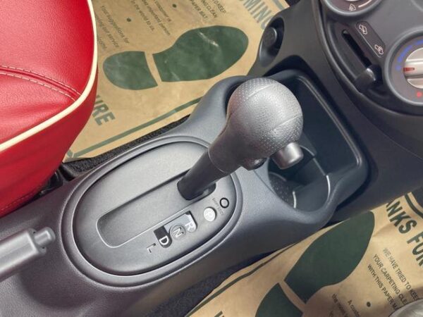 Ref:AUX-18561139 MITSUOKA VIEWT 2021 - Image 8