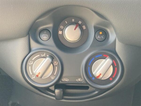 Ref:AUX-18561140 MITSUOKA VIEWT 2021 - Image 6