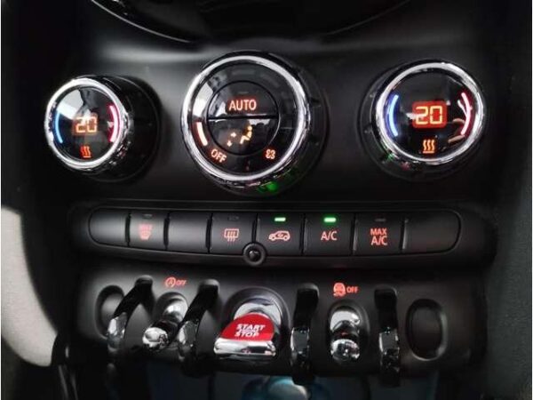 Ref:AUX-18563649 MINI MINI 2020 - Image 16