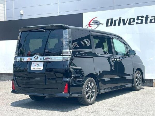 Ref:AUX-18564697 TOYOTA VOXY 2018 - Image 2