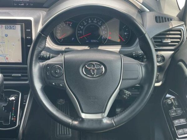 Ref:AUX-18564697 TOYOTA VOXY 2018 - Image 15