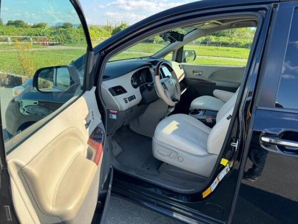 Ref:AUX-18580162 AMERICA TOYOTA SIENNA 2012 - Image 11