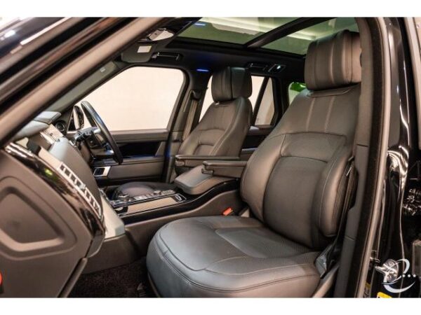 Ref:AUX-18580201 LAND ROVER Range Rover 2019 - Image 4