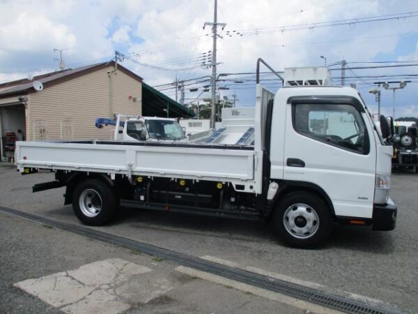 Ref:AUX-18583657 MITSUBISHI FUSO CANTER 2020 - Image 2