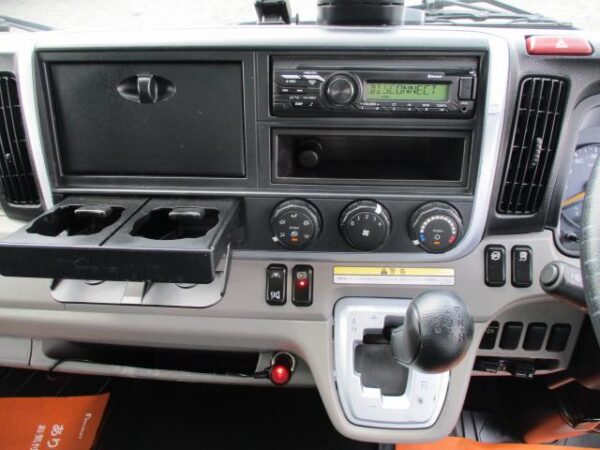 Ref:AUX-18583657 MITSUBISHI FUSO CANTER 2020 - Image 20