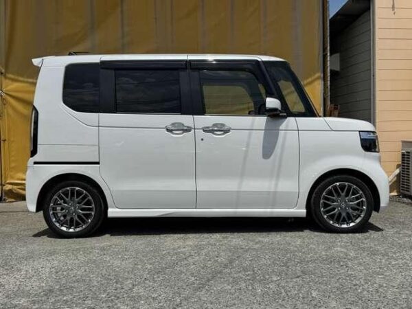 Ref:AUX-18584115 HONDA N-BOX 2024 - Image 6