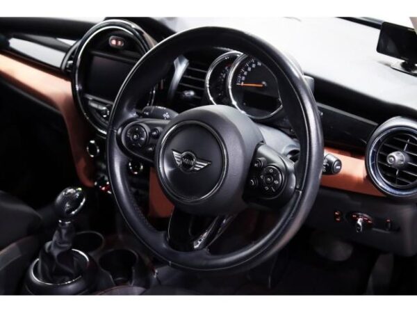 Ref:AUX-18591990 MINI MINI 2017 - Image 9