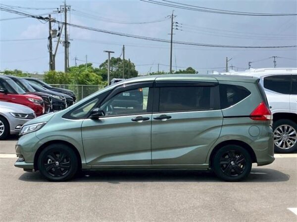 Ref:AUX-18594583 HONDA FREED HYBRID 2022 - Image 9