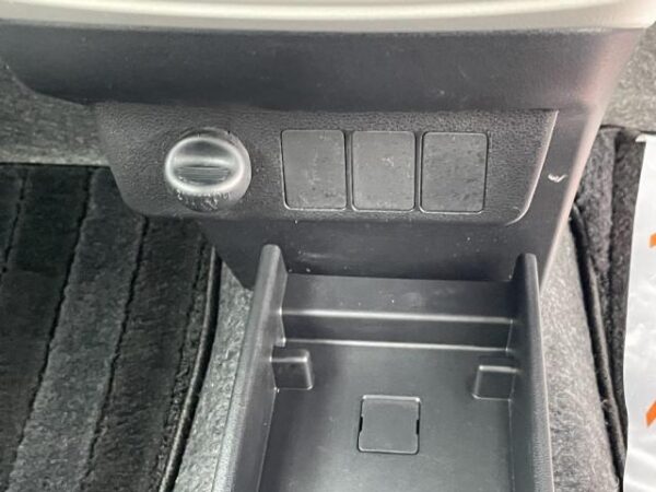 Ref:AUX-18594692 DAIHATSU MIRA E:S 2019 - Image 13