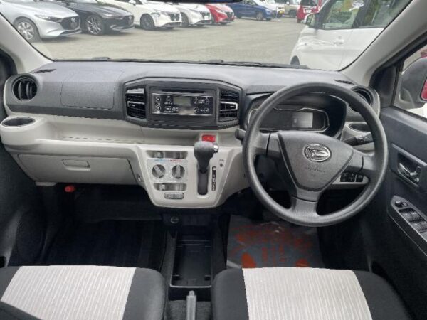 Ref:AUX-18594692 DAIHATSU MIRA E:S 2019 - Image 3