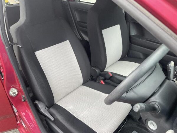 Ref:AUX-18594692 DAIHATSU MIRA E:S 2019 - Image 4