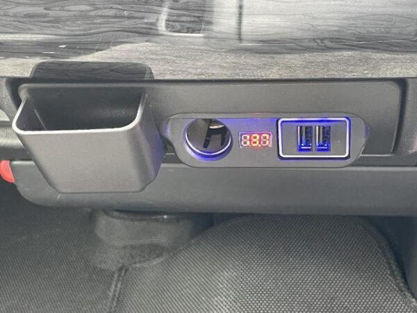 Ref:AUX-18594722 TOYOTA HIACE VAN 2018 - Image 14