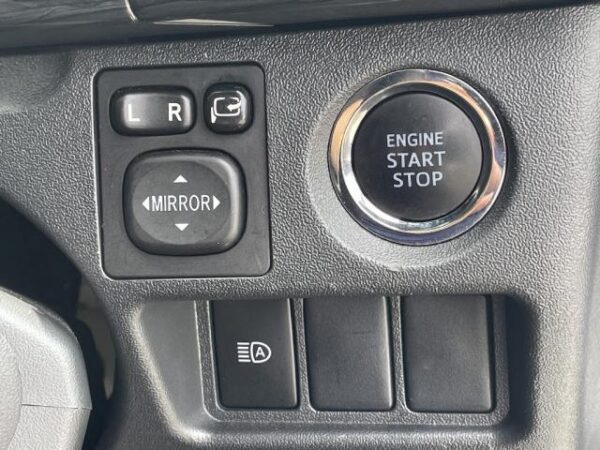 Ref:AUX-18594722 TOYOTA HIACE VAN 2018 - Image 20