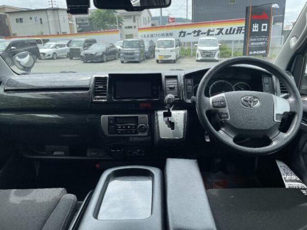 Ref:AUX-18594722 TOYOTA HIACE VAN 2018 - Image 3