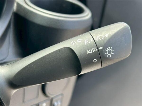 Ref:AUX-18598274 DAIHATSU MIRA E:S 2022 - Image 18