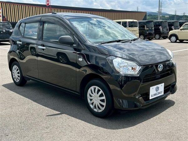 Ref:AUX-18598274 DAIHATSU MIRA E:S 2022 - Image 5