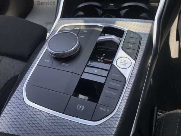 Ref:AUX-18600459 BMW 3 SERIES 2024 - Image 17
